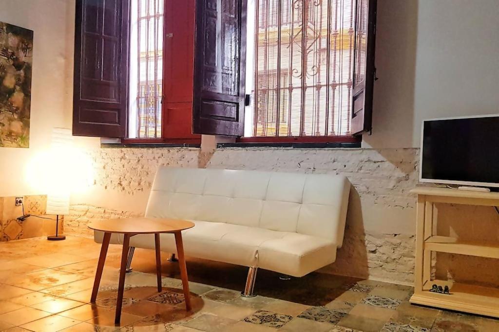 Appartamento Busto Reform Siviglia Esterno foto